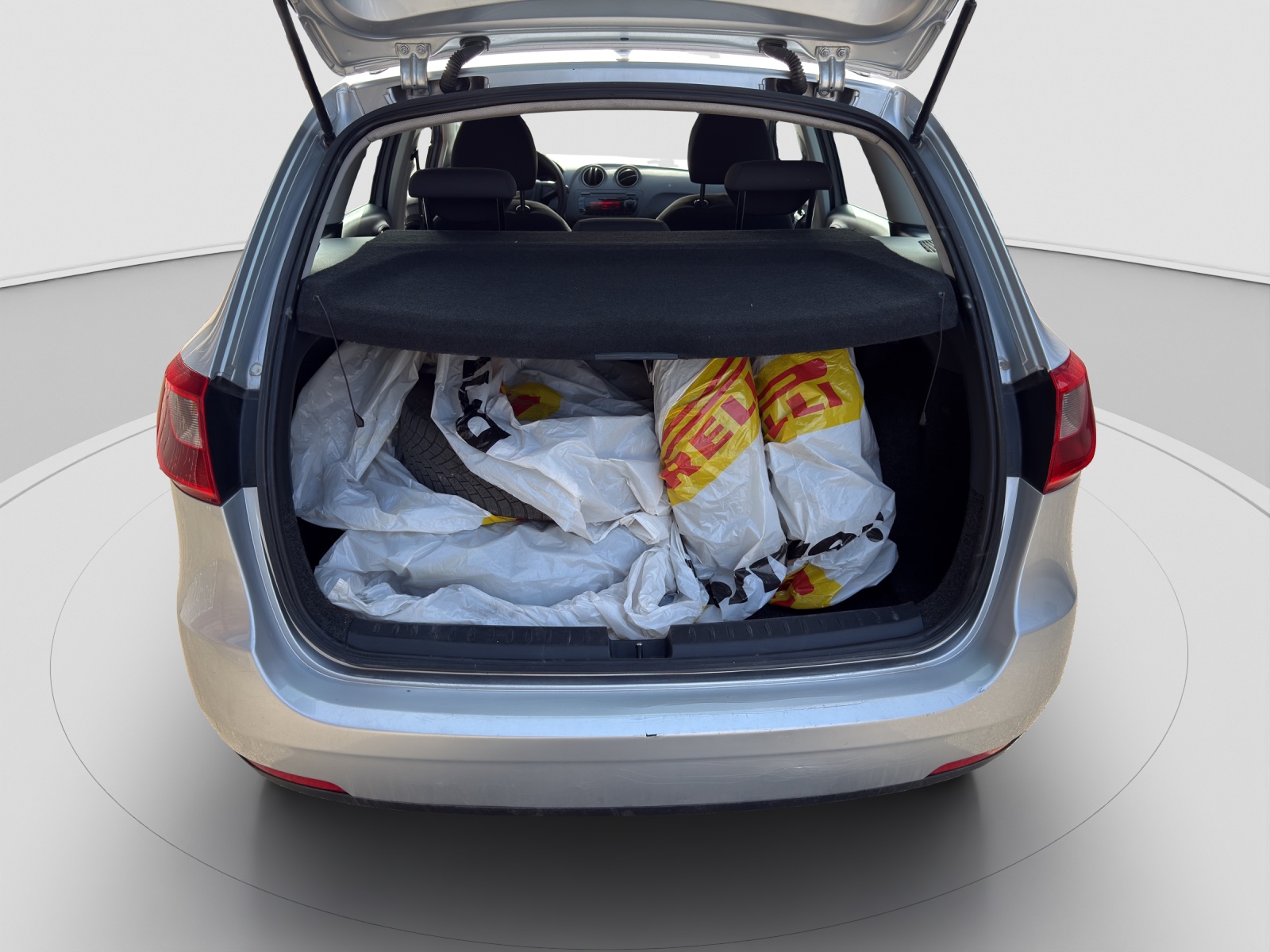 SEAT Ibiza SC 1.4 Style-image-14