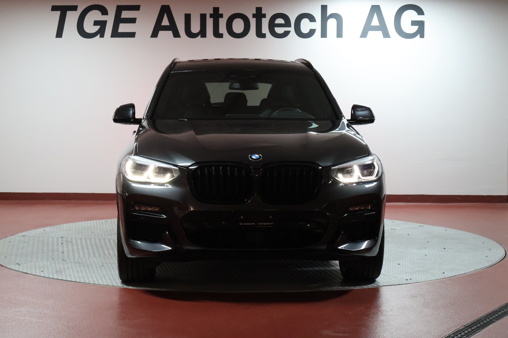 BMW X3 xDrive M40i Steptronic-showroom-element-1