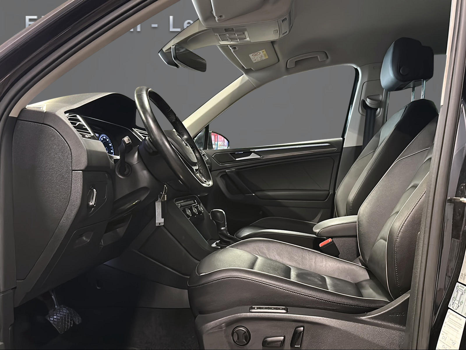 VW Tiguan 2.0TSI Highline 4Motion DSG-image-9