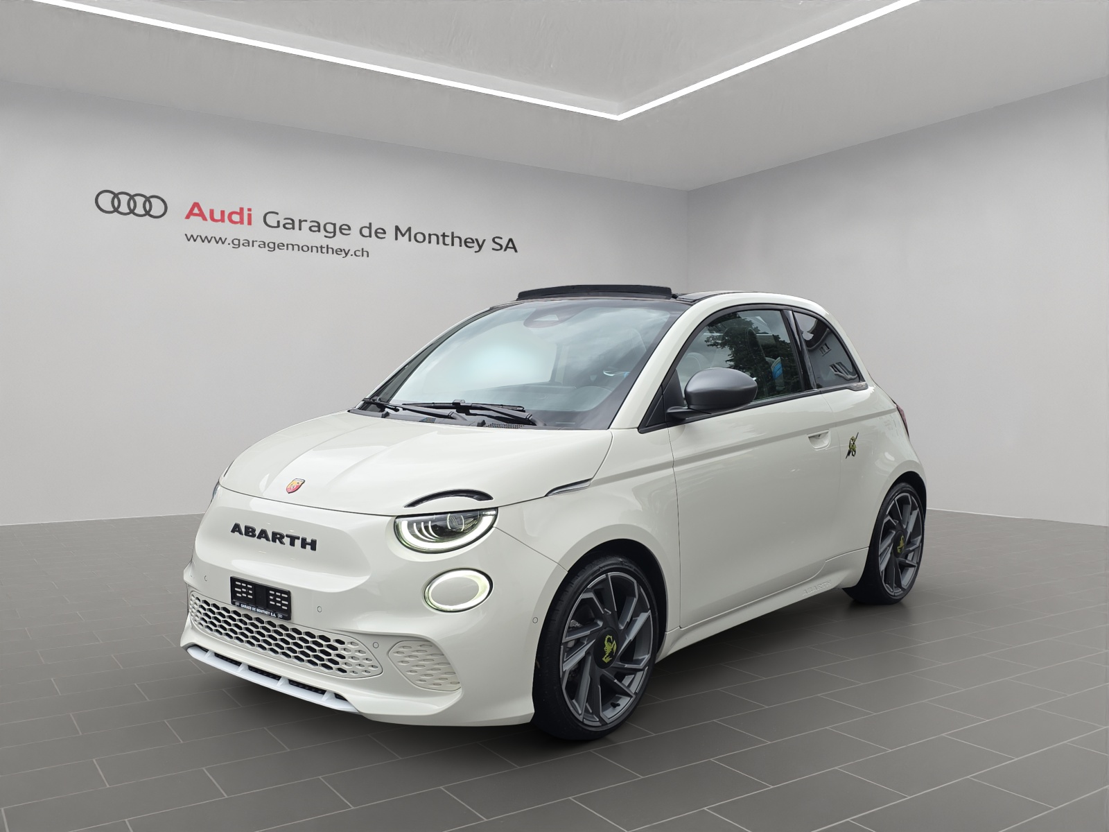 FIAT Abarth Cabrio 500e Turismo