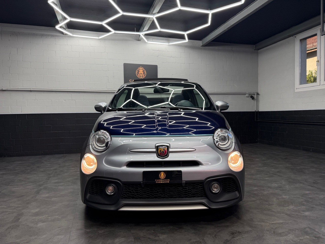 FIAT 695C 1.4 16V Turbo Abarth Rivale Dualogic | Akrapovic Auspuff | Cabrio | CH-Auto | Beats Soundsystem | Special Edition Nr. 2569-showroom-element-1