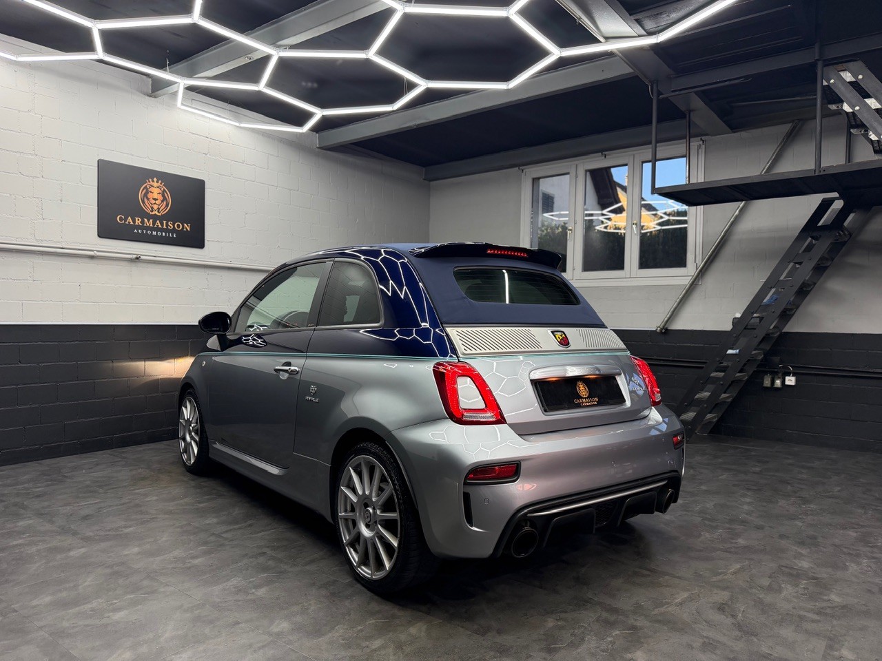 FIAT 695C 1.4 16V Turbo Abarth Rivale Dualogic | Akrapovic Auspuff | Cabrio | CH-Auto | Beats Soundsystem | Special Edition Nr. 2569-image-7