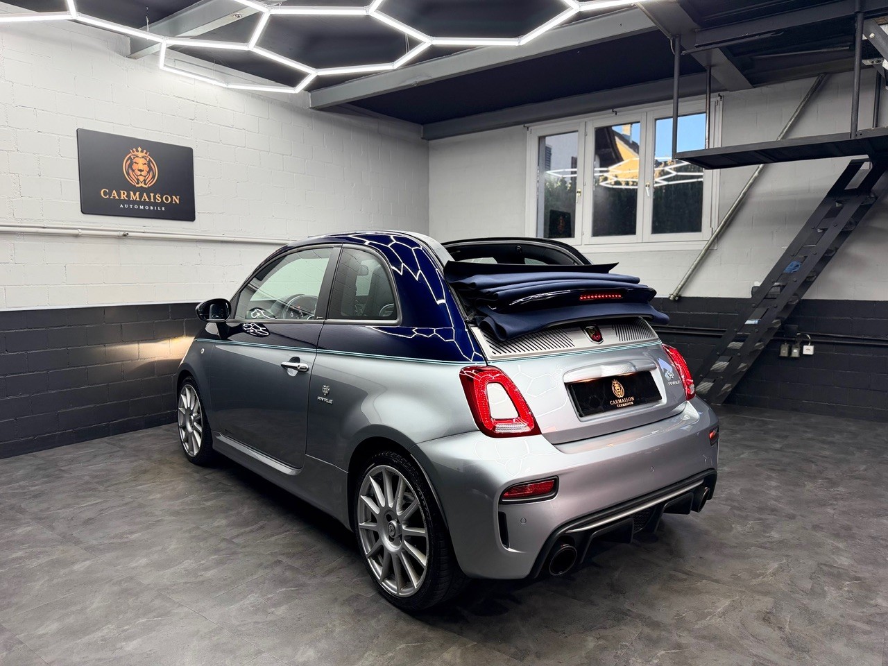 FIAT 695C 1.4 16V Turbo Abarth Rivale Dualogic | Akrapovic Auspuff | Cabrio | CH-Auto | Beats Soundsystem | Special Edition Nr. 2569-image-6