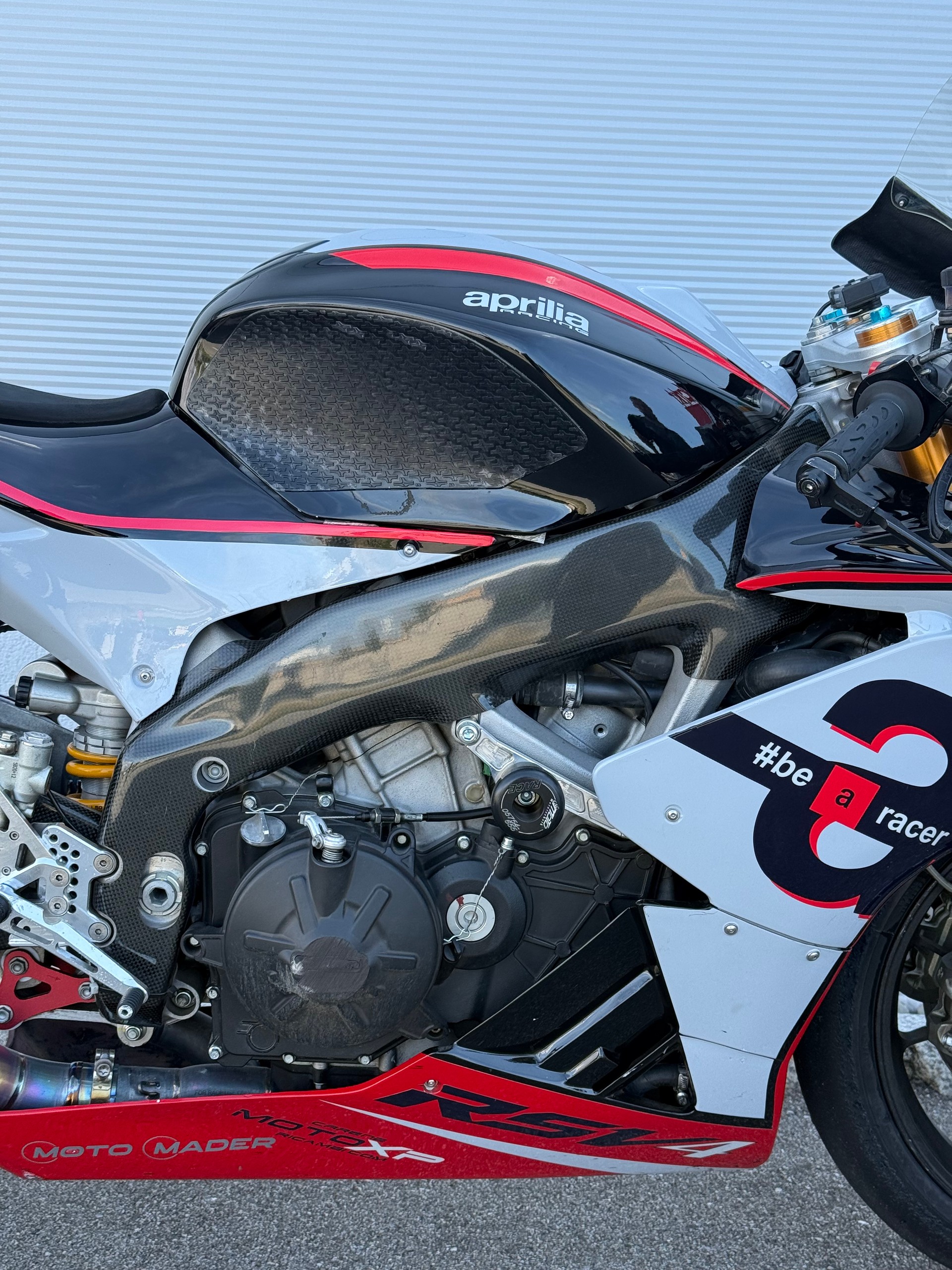 APRILIA RSV4 RR APX-image-4