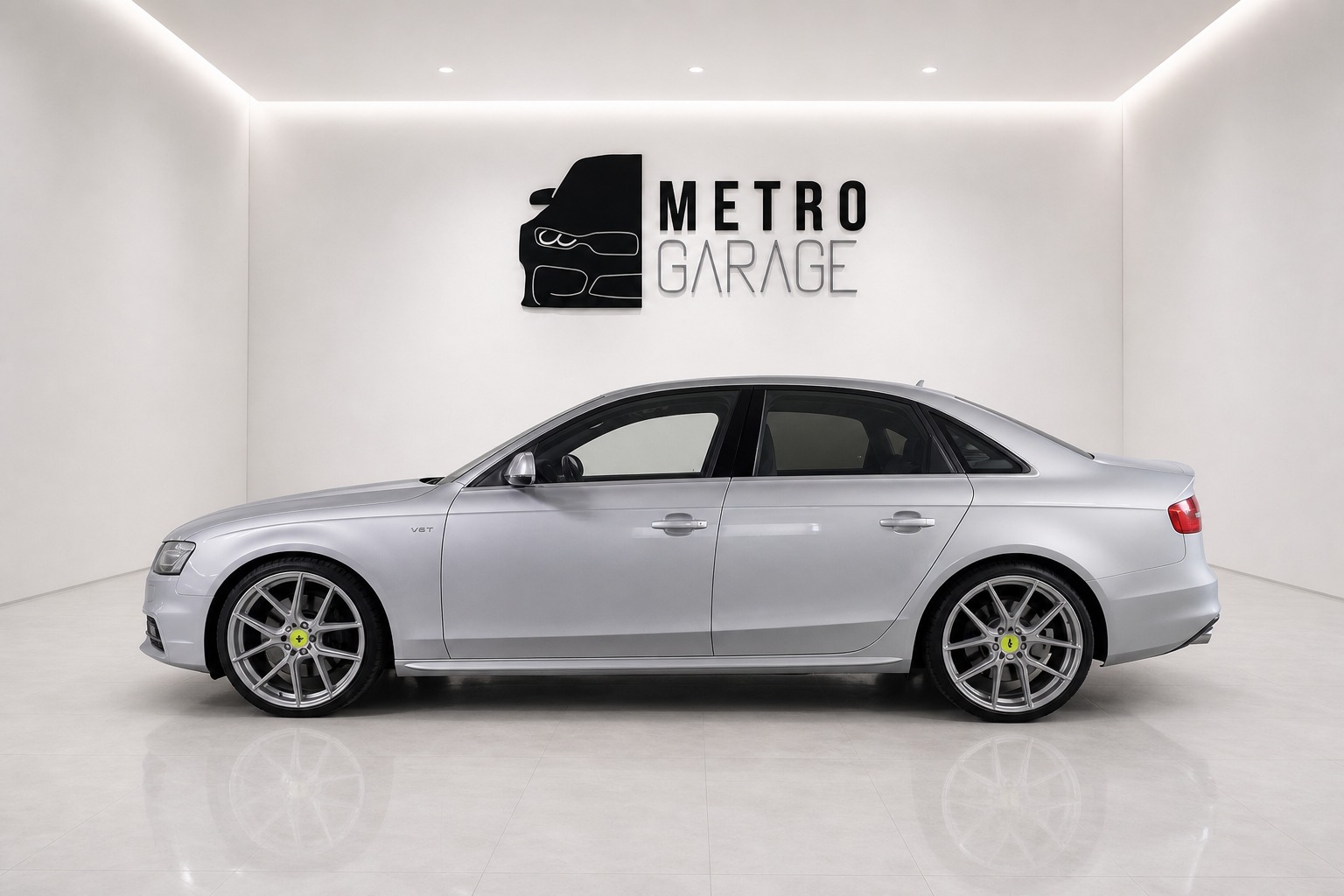 AUDI S4 Limousine 3.0 TFSI quattro S-tronic-showroom-element-1