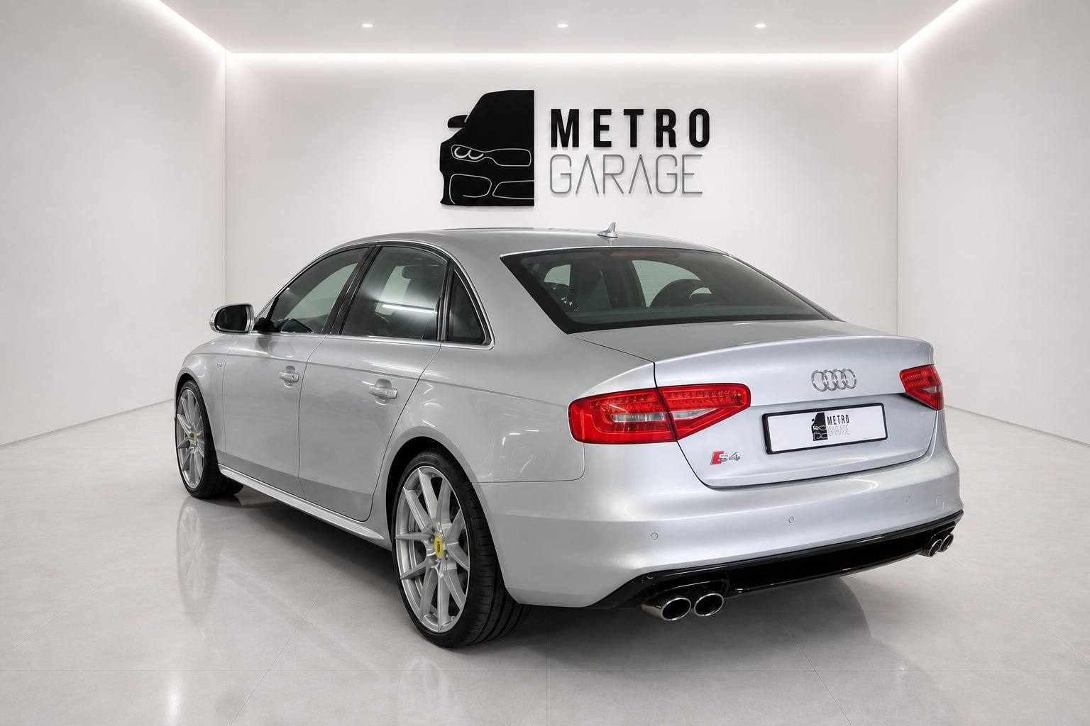 AUDI S4 Limousine 3.0 TFSI quattro S-tronic-showroom-element-2