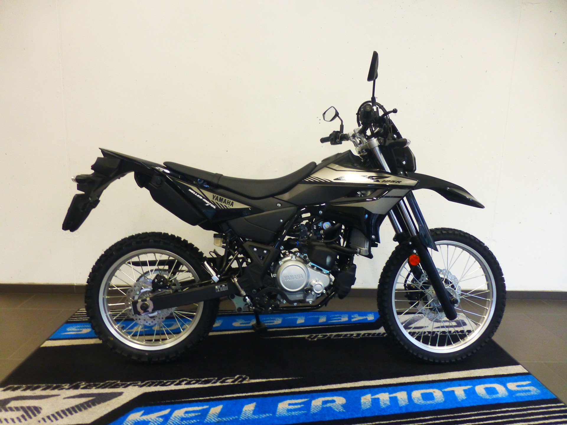 YAMAHA WR 125-image-10