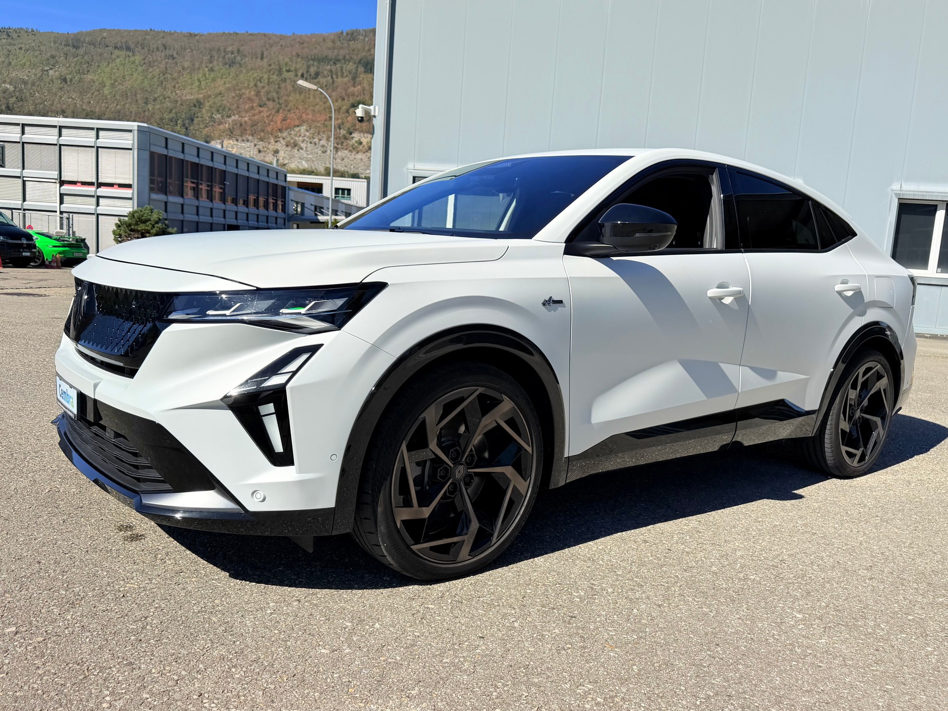 RENAULT RAFALE 300 PS. 1.2 E-TECH PLUG-IN HYBRIDE 300 4x4 ALPINE ATELIER. CH WAGEN. MIT VOLLGARANTIE.-image-27