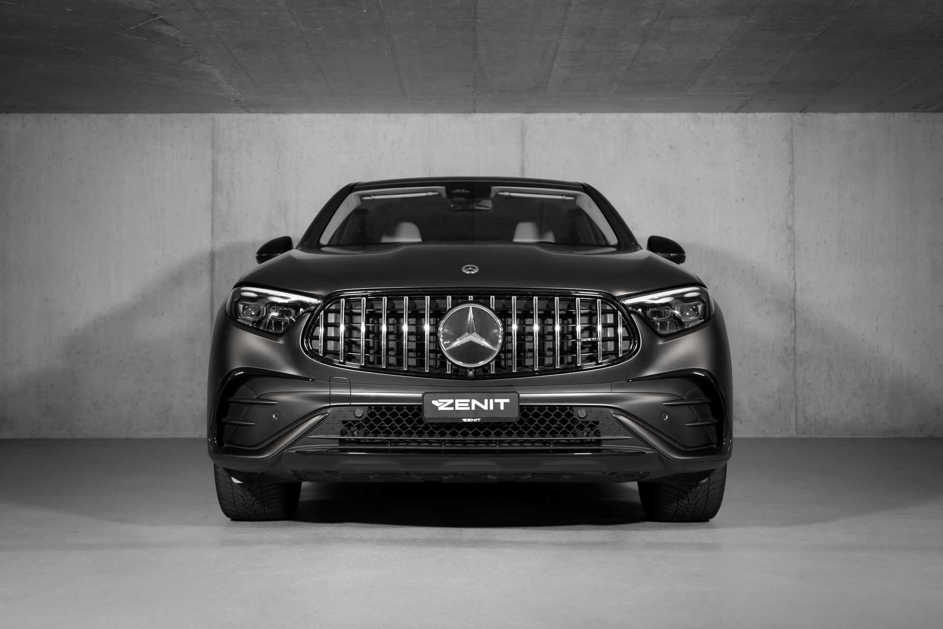 MERCEDES-BENZ GLC Coupé 220 d 4Matic 9G-Tronic-showroom-element-2