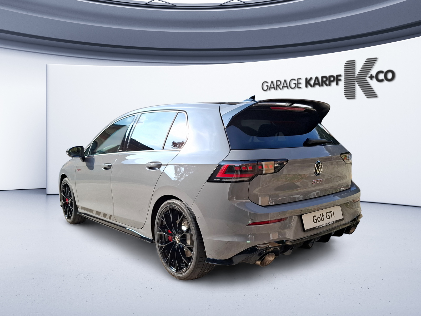 VW Golf 2.0 TSI GTI Clubsport DSG-image-2