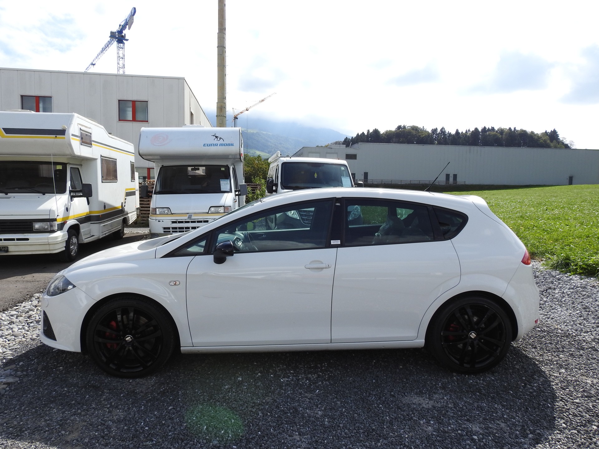 SEAT Leon Cupra 2.0 TSI World Champion Edition-showroom-element-2