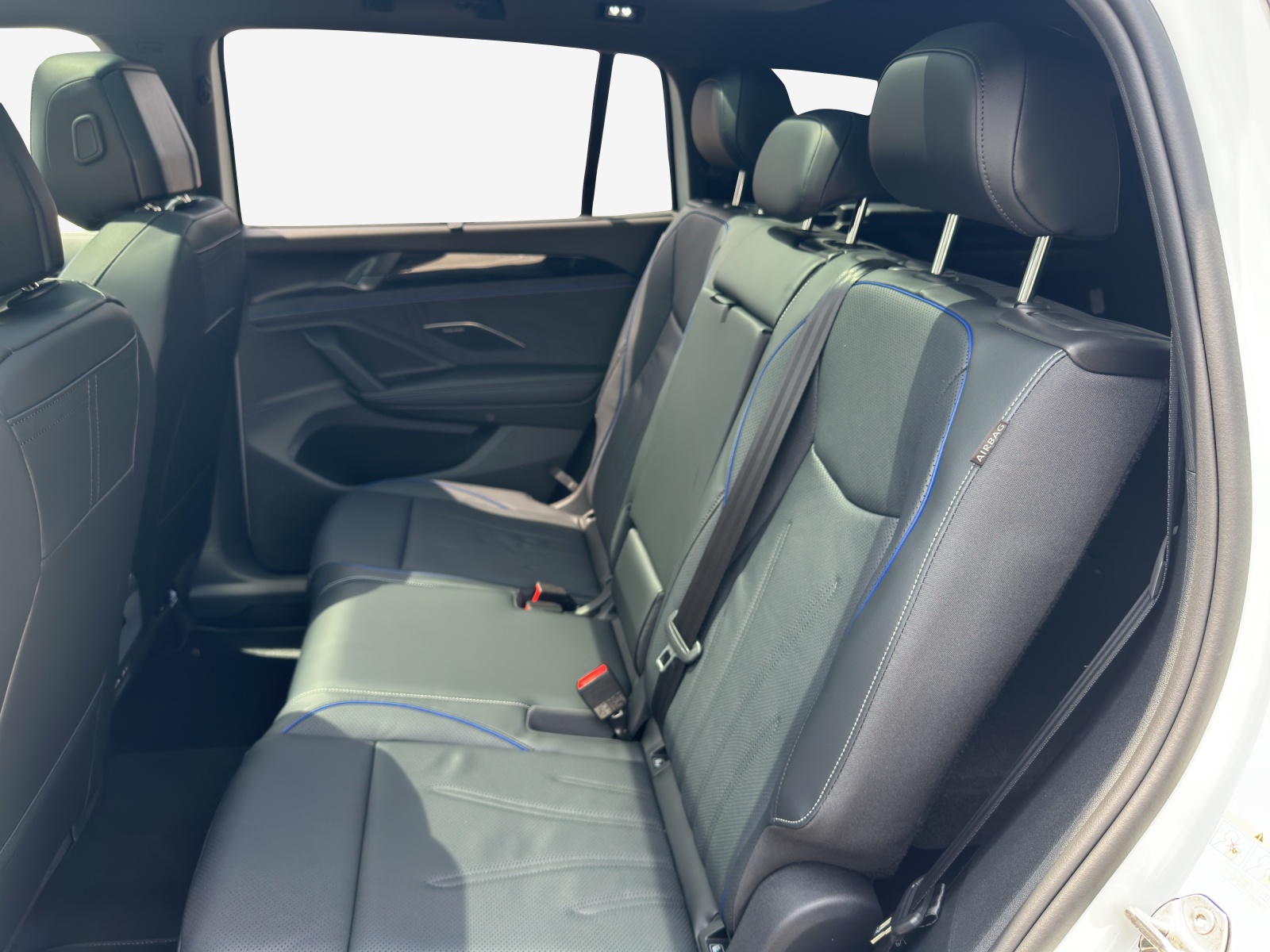 VW Tayron 2.0 TSI R-Line DSG 4Motion-image-11