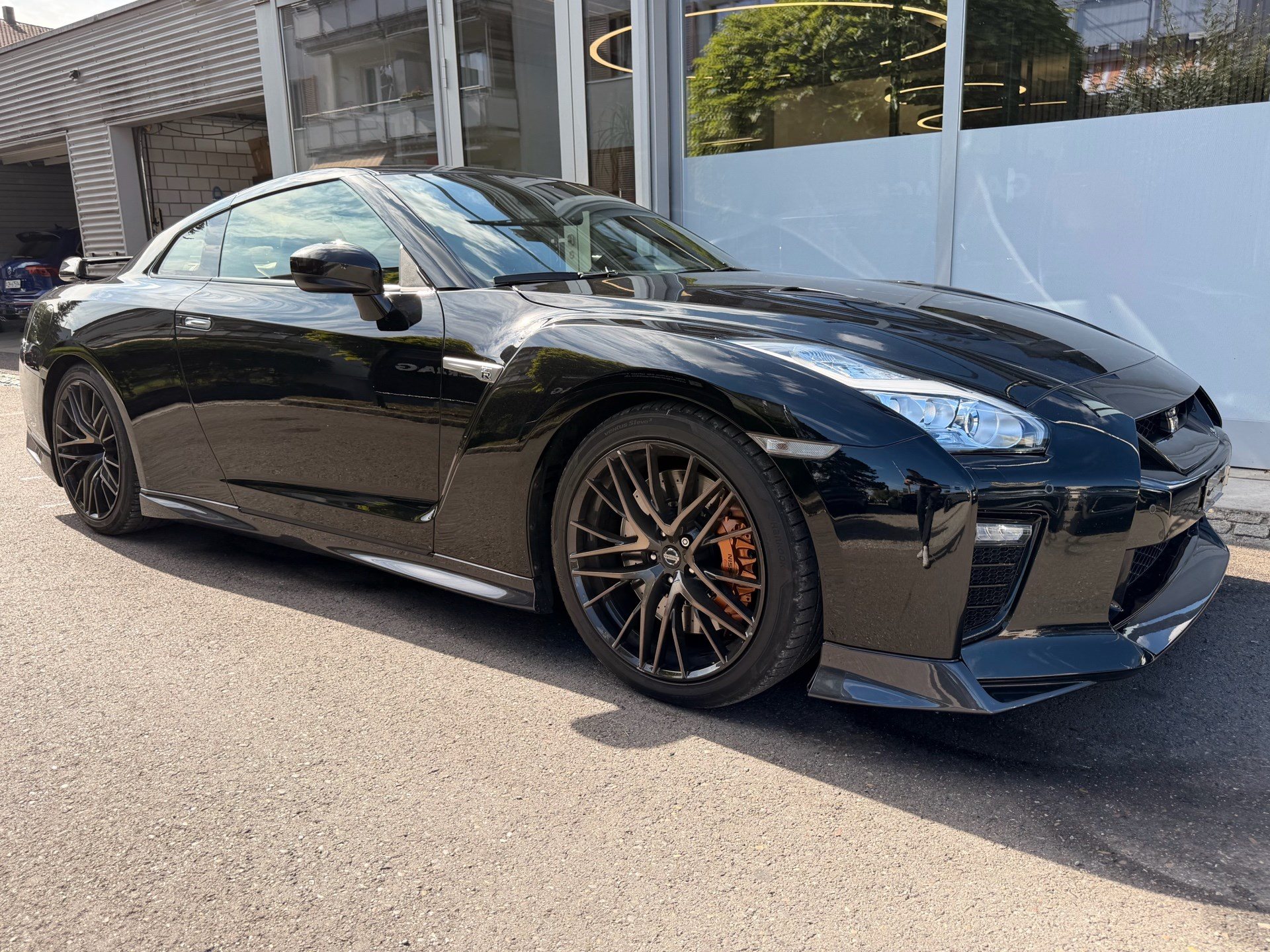NISSAN GT-R Prestige Edition *** IM ABSOLUTEN ORIGIALZUSTAND ***-showroom-element-2