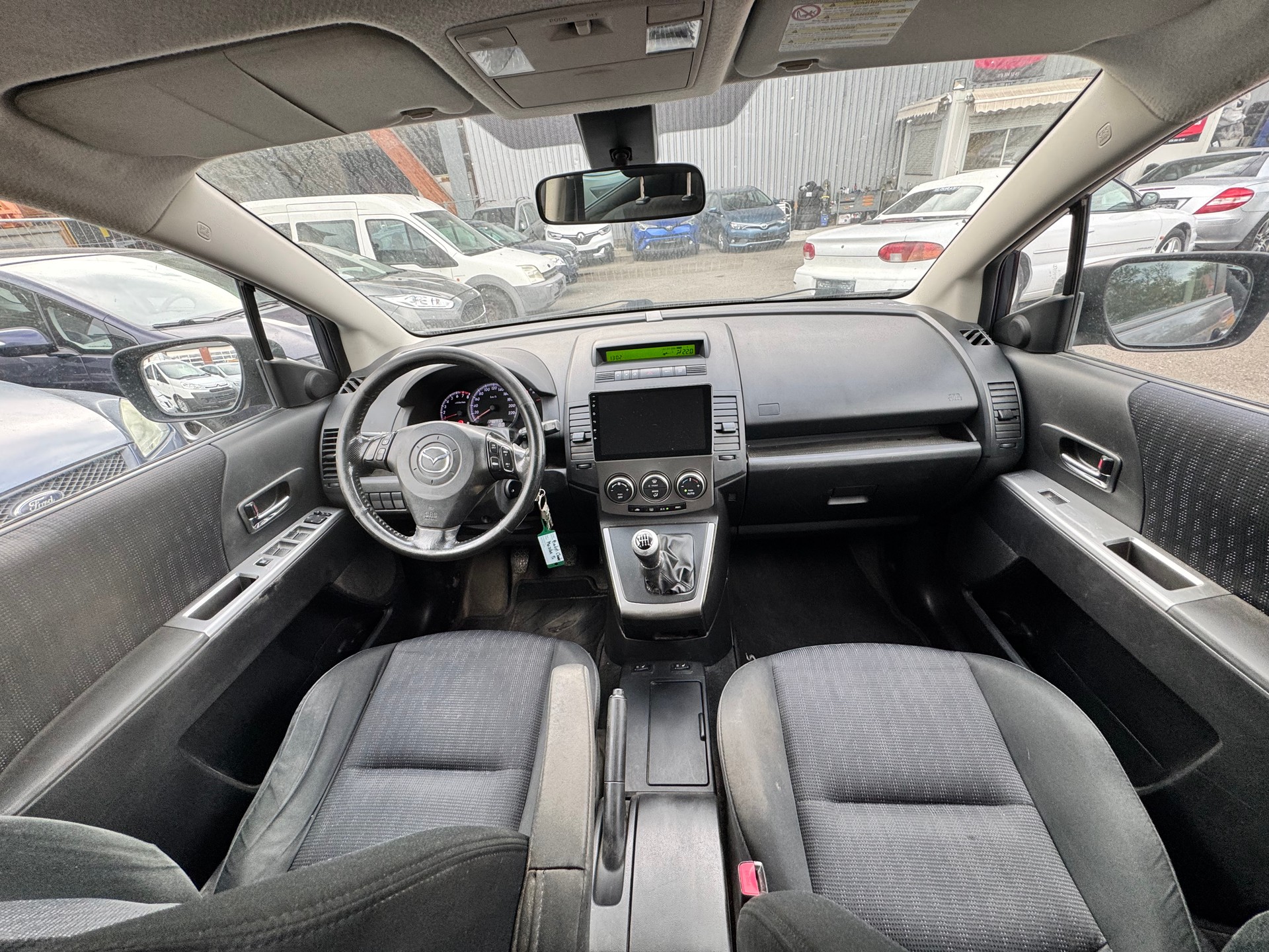 MAZDA 5 2.0 16V Confort-image-8