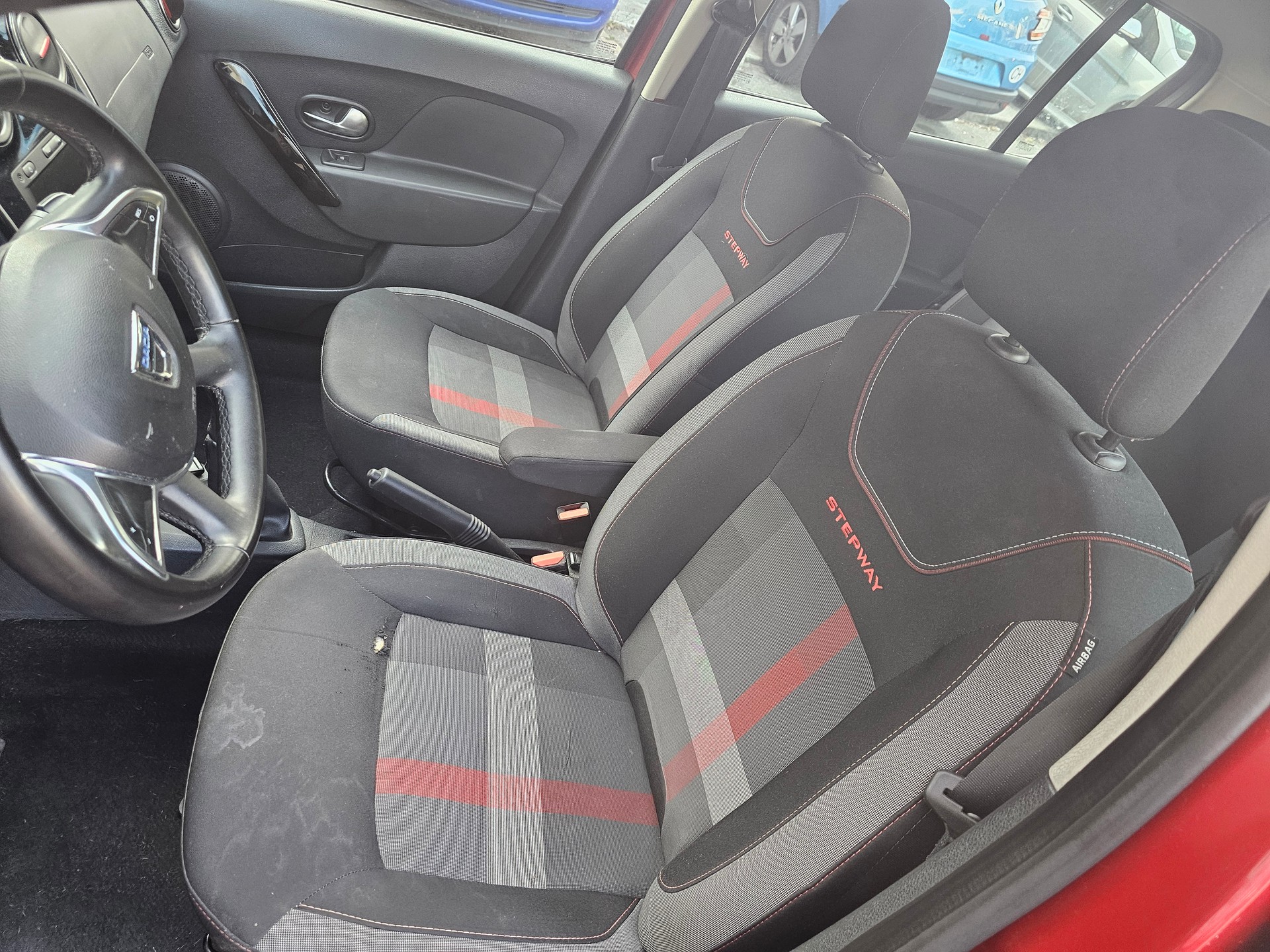 DACIA Sandero TCe 90 Comfort-image-7