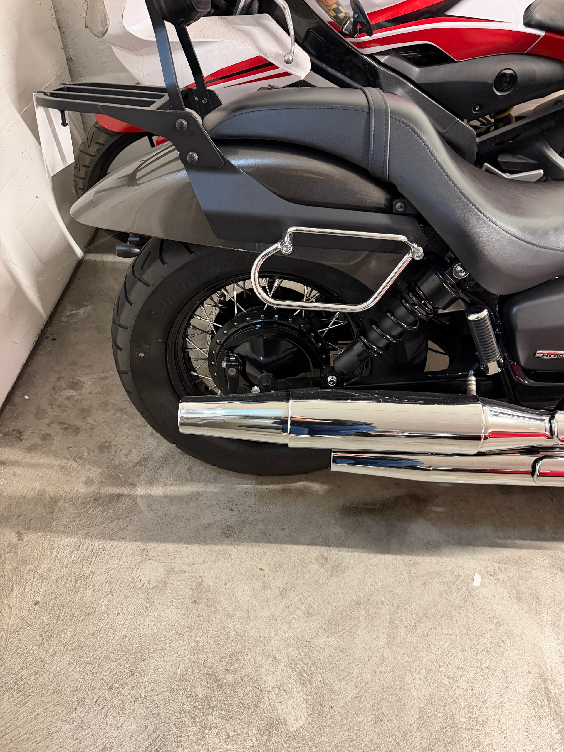 HONDA VT 750 C2B Shadow Black Spirit-image-5