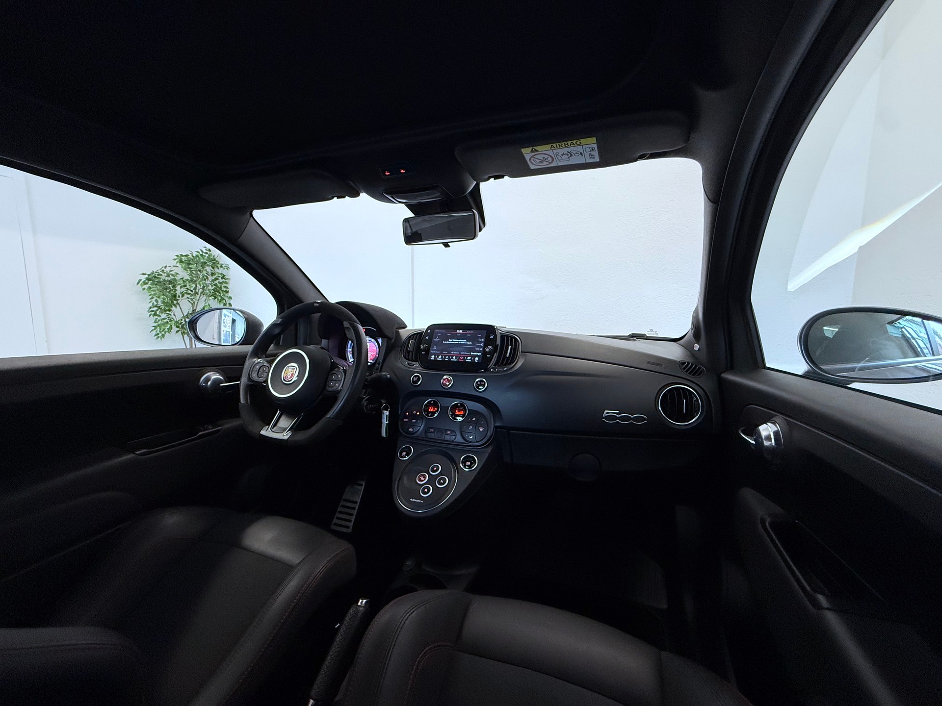FIAT 695C 1.4 16V Turbo Abarth Competizione Dualogic-image-24