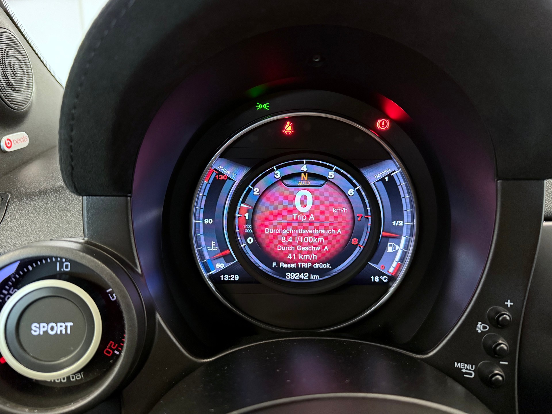 FIAT 695C 1.4 16V Turbo Abarth Competizione Dualogic-image-28