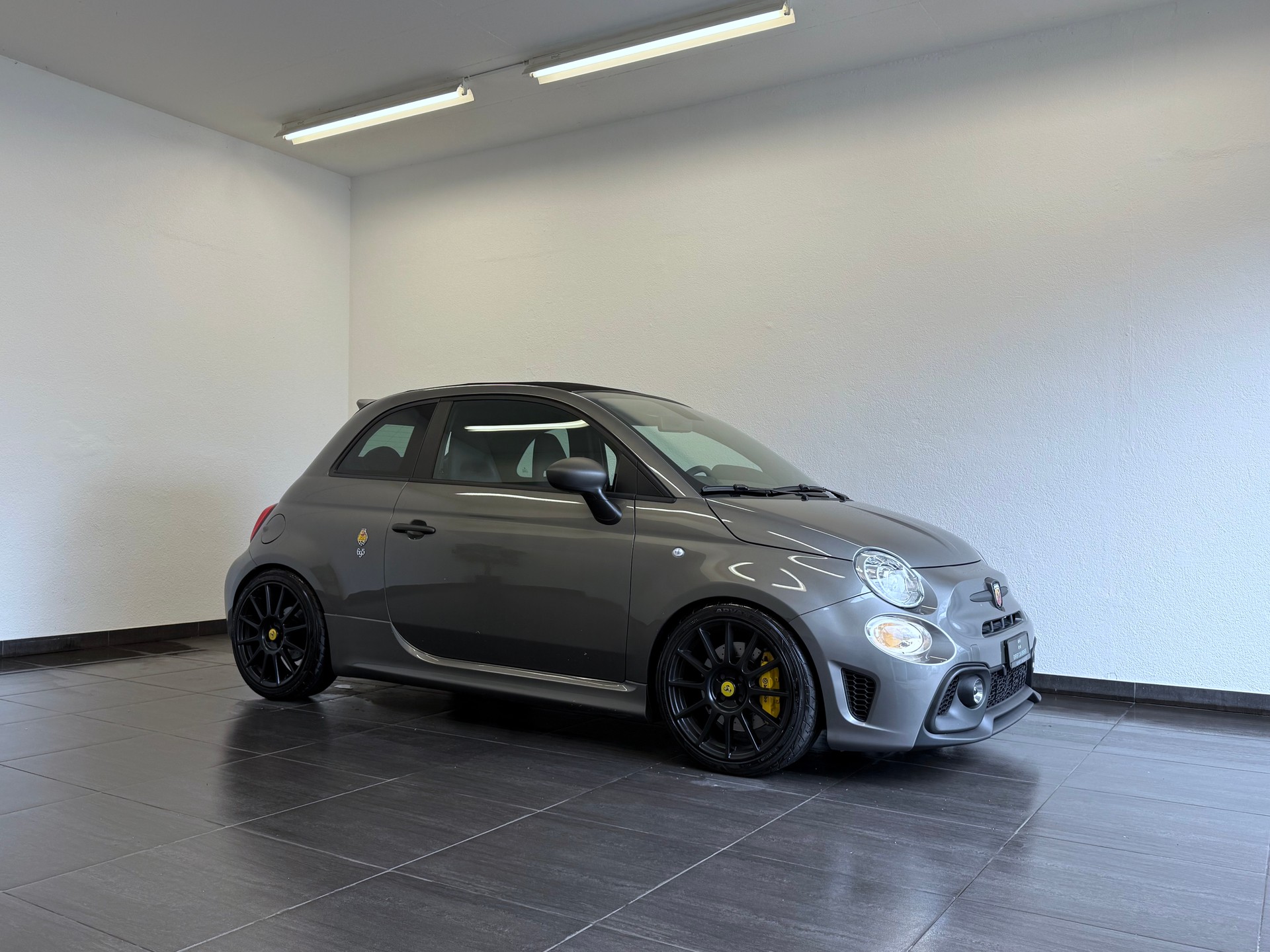 FIAT 695C 1.4 16V Turbo Abarth Competizione Dualogic