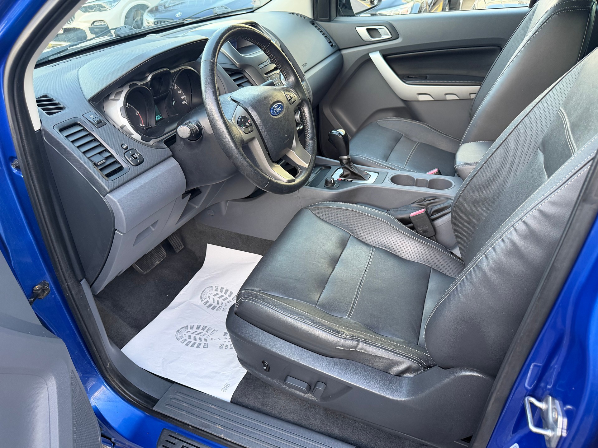FORD Ranger Wildtrak 3.2 TDCi 4x4 A-image-7