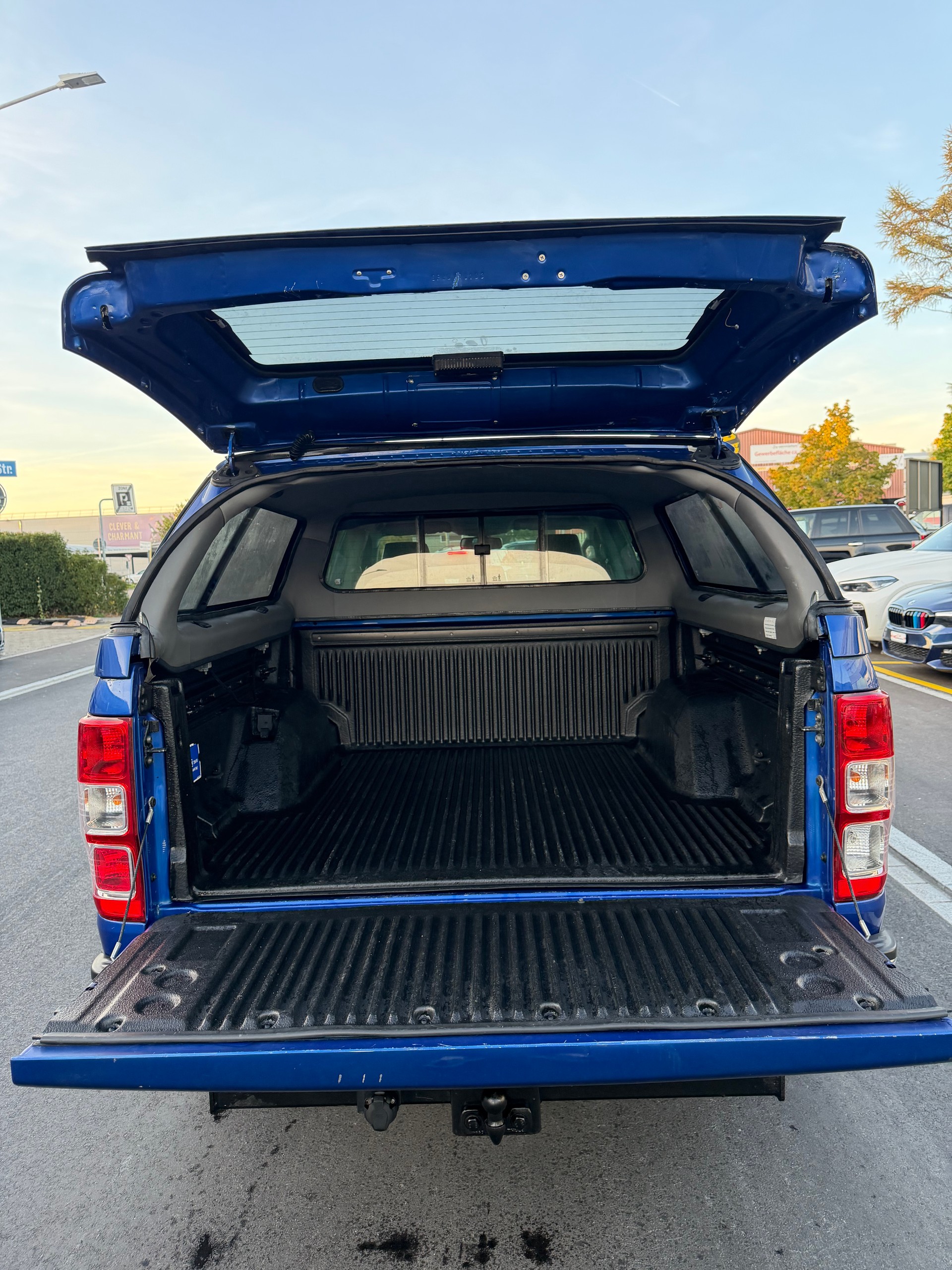 FORD Ranger Wildtrak 3.2 TDCi 4x4 A-image-10