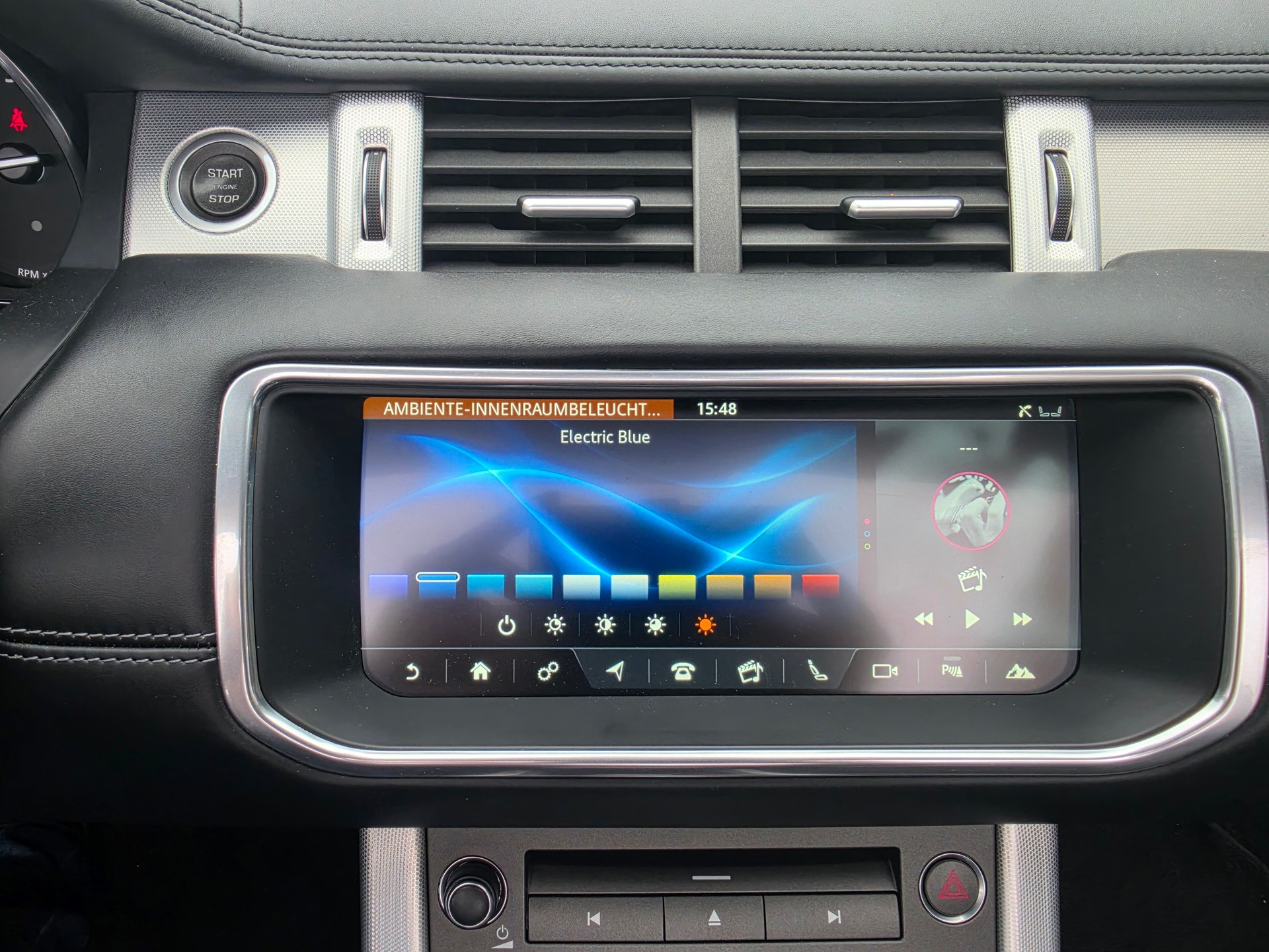 LAND ROVER Range Rover Evoque Conver. 2.0 TD4 HSE Dynamic AT9 180PS-image-18
