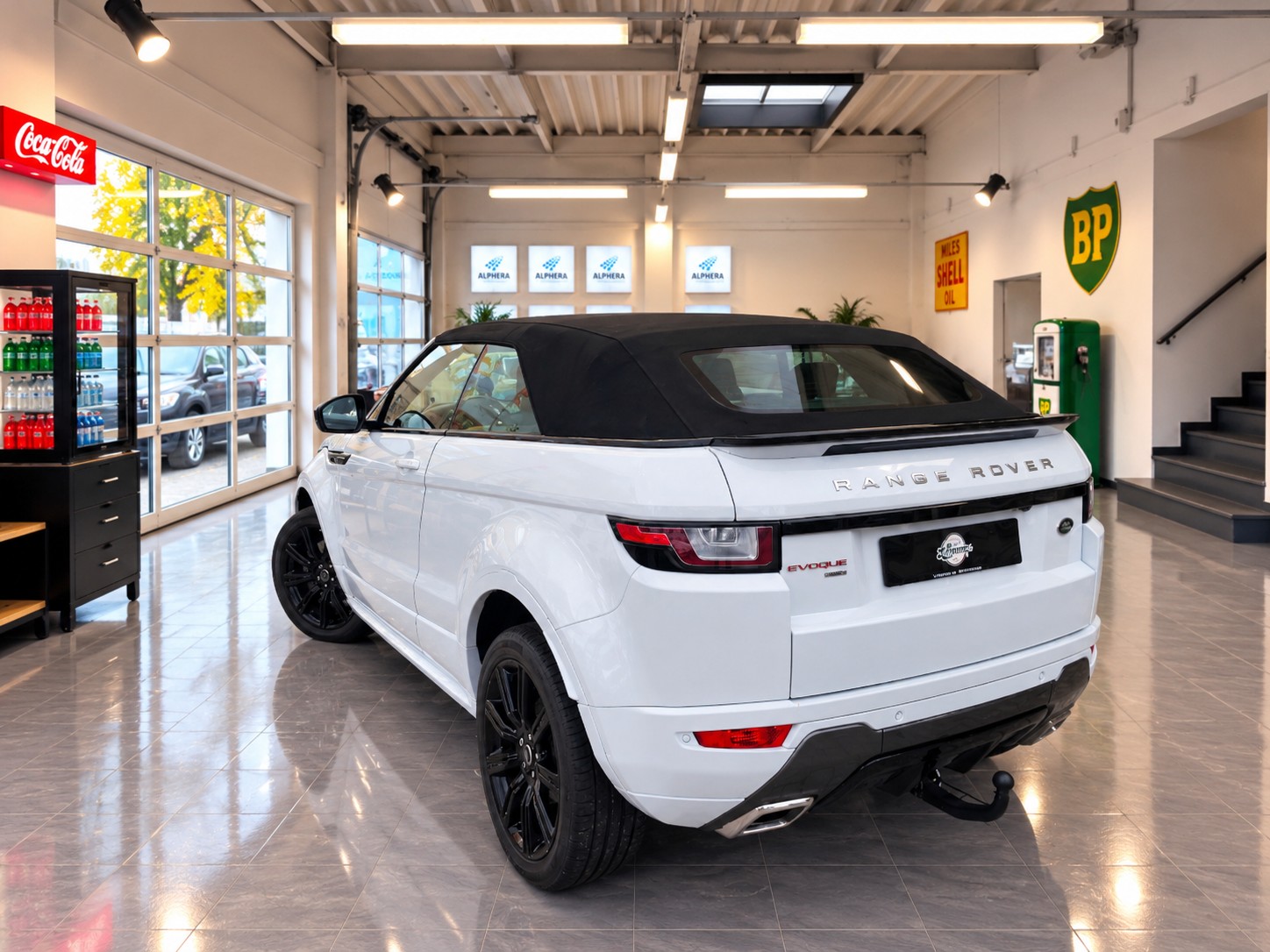 LAND ROVER Range Rover Evoque Conver. 2.0 TD4 HSE Dynamic AT9 180PS-image-8