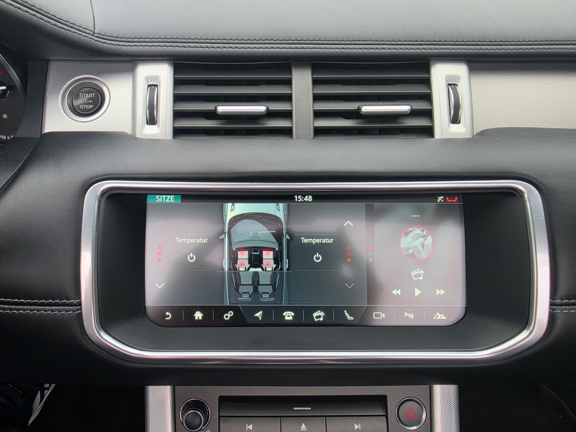 LAND ROVER Range Rover Evoque Conver. 2.0 TD4 HSE Dynamic AT9 180PS-image-19