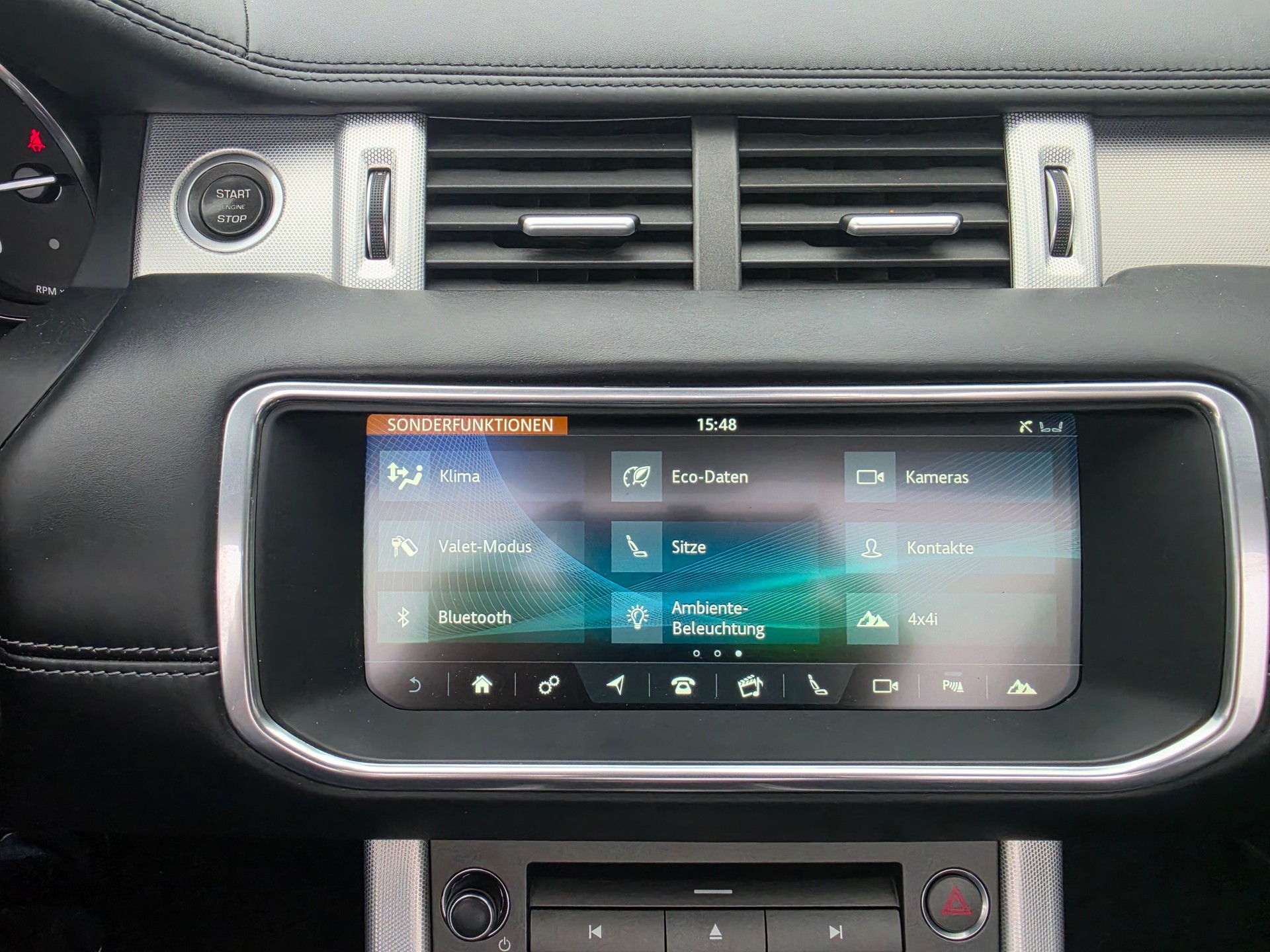 LAND ROVER Range Rover Evoque Conver. 2.0 TD4 HSE Dynamic AT9 180PS-image-21