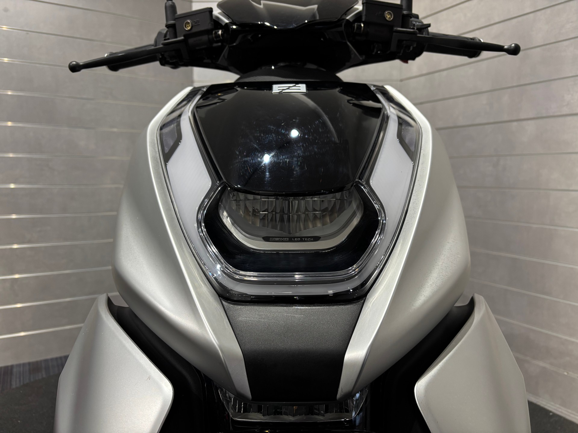 E-SCOOTER ZEEHO AE8-image-8