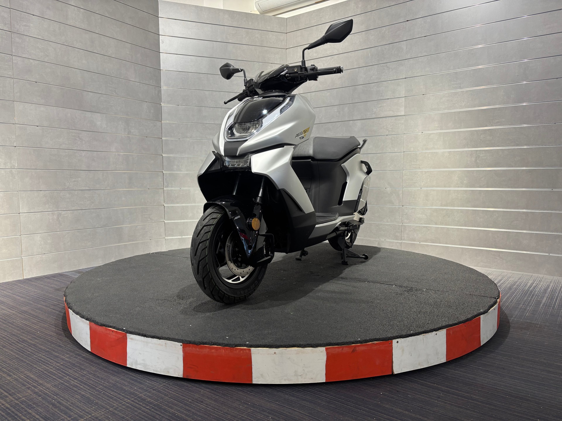 E-SCOOTER ZEEHO AE8-image-0
