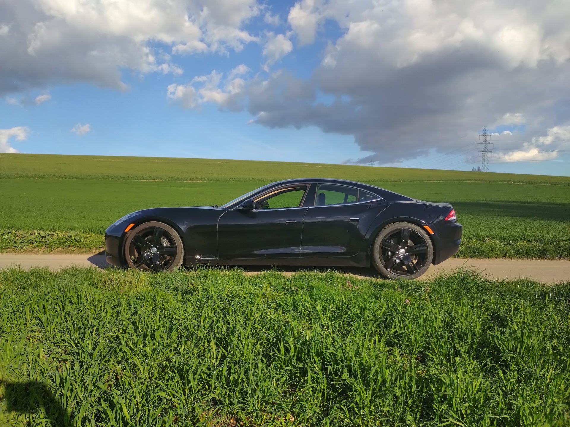 FISKER Karma Standard-image-1