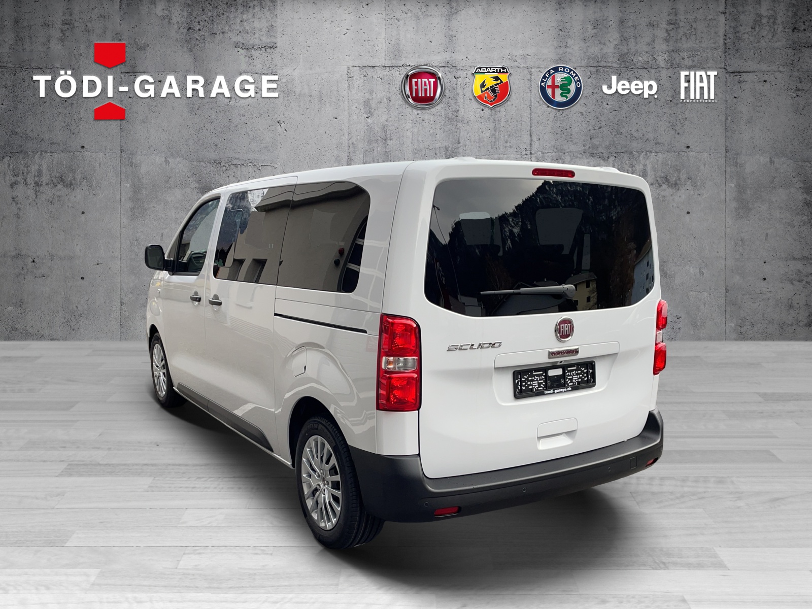 FIAT Scudo Kombi L2 2.0 Multijet 180 Swiss Plus 9-showroom-element-3
