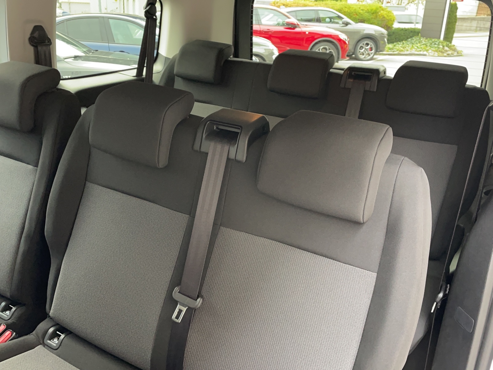 FIAT Scudo Kombi L2 2.0 Multijet 180 Swiss Plus 9-image-17