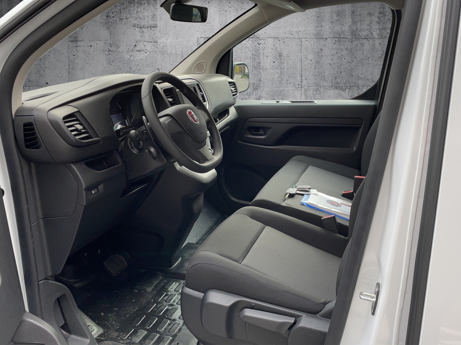 FIAT Scudo Kombi L2 2.0 Multijet 180 Swiss Plus 9-image-8