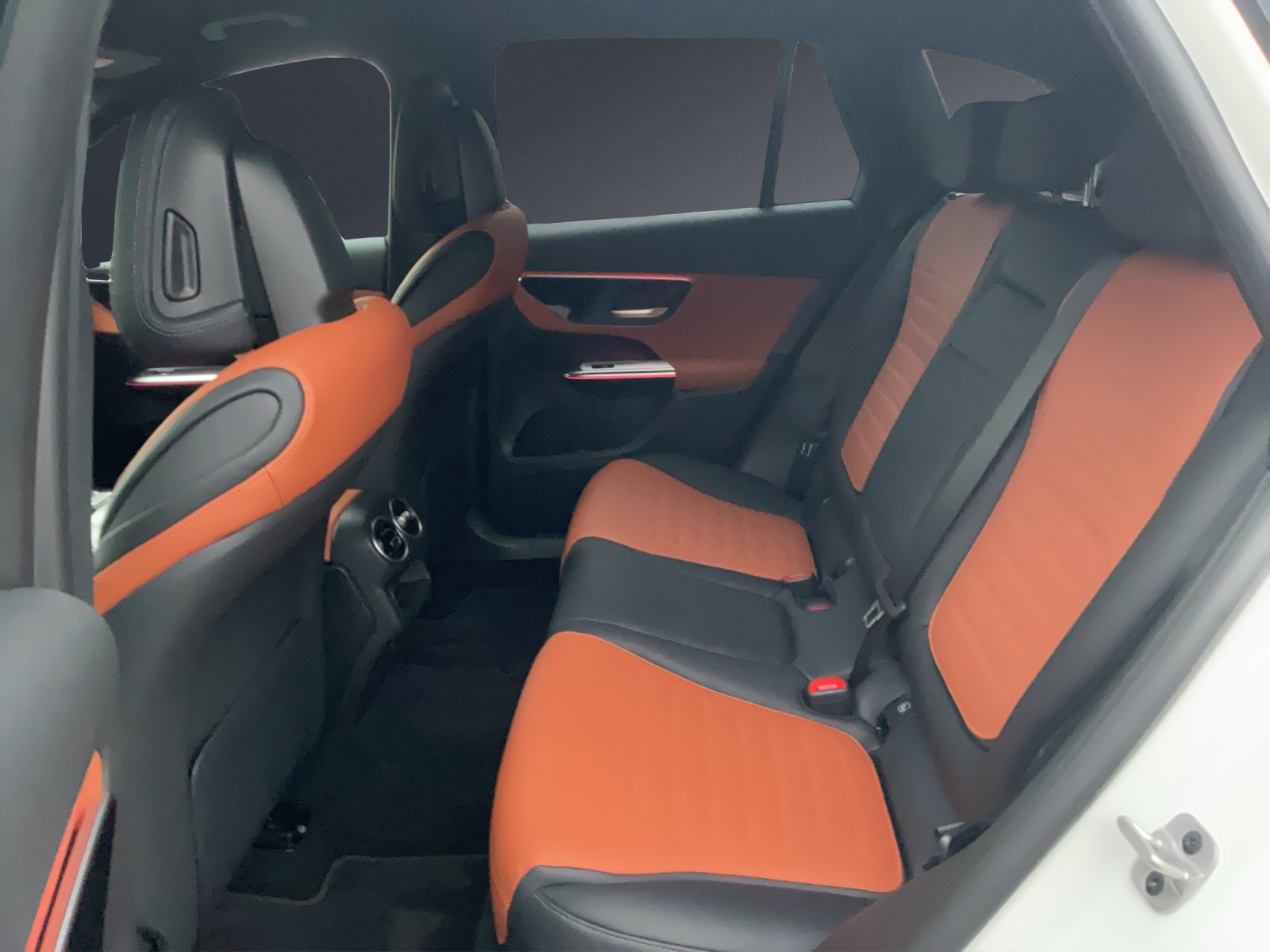 MERCEDES-BENZ GLC 220 d 4M 9G-Tronic-image-11