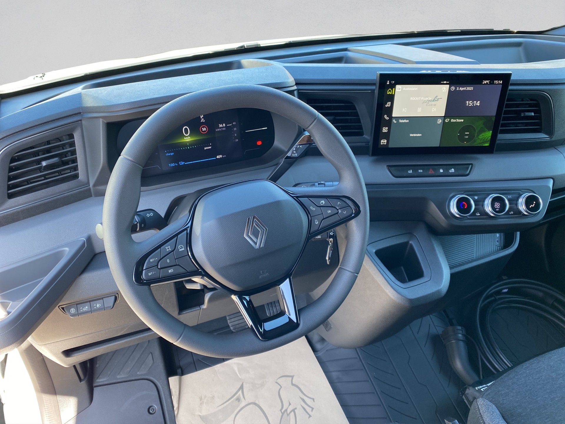 RENAULT Master E-Tech 35 EV 87kWh L3H2-image-11