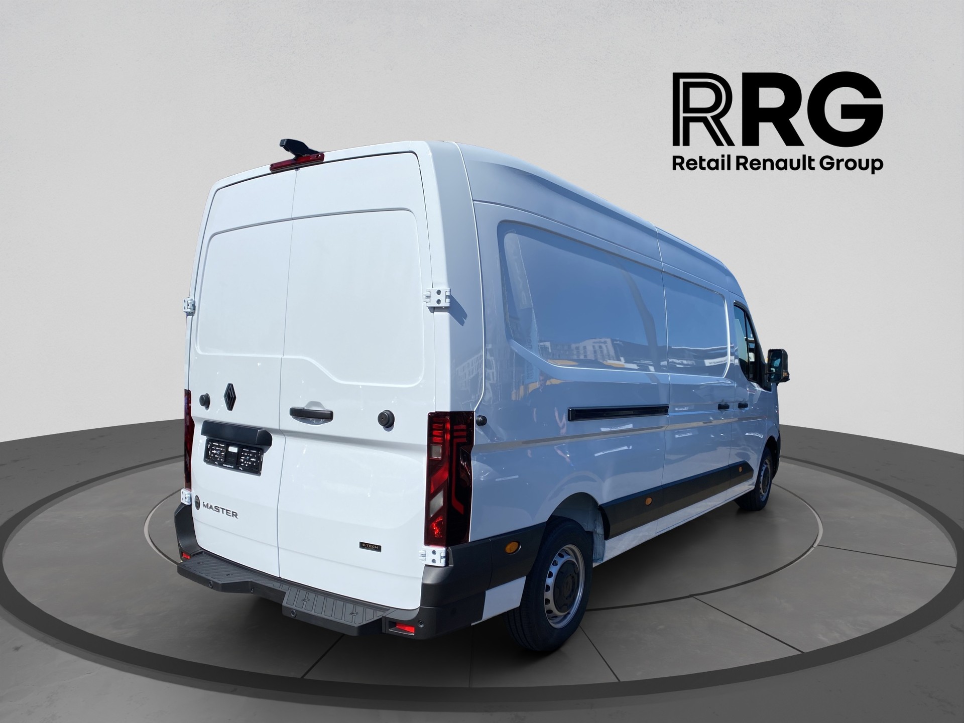 RENAULT Master E-Tech 35 EV 87kWh L3H2-image-4