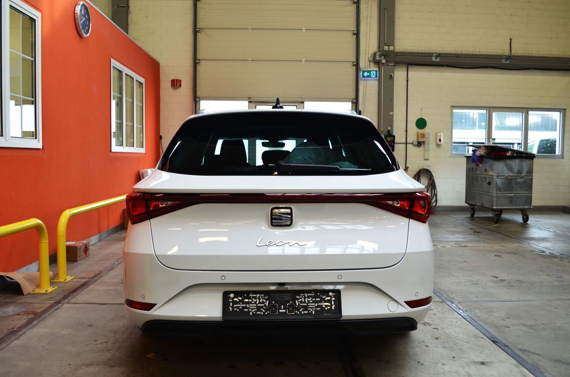 SEAT Leon ST 1.0 eTSI mHEV DSG Style-image-5