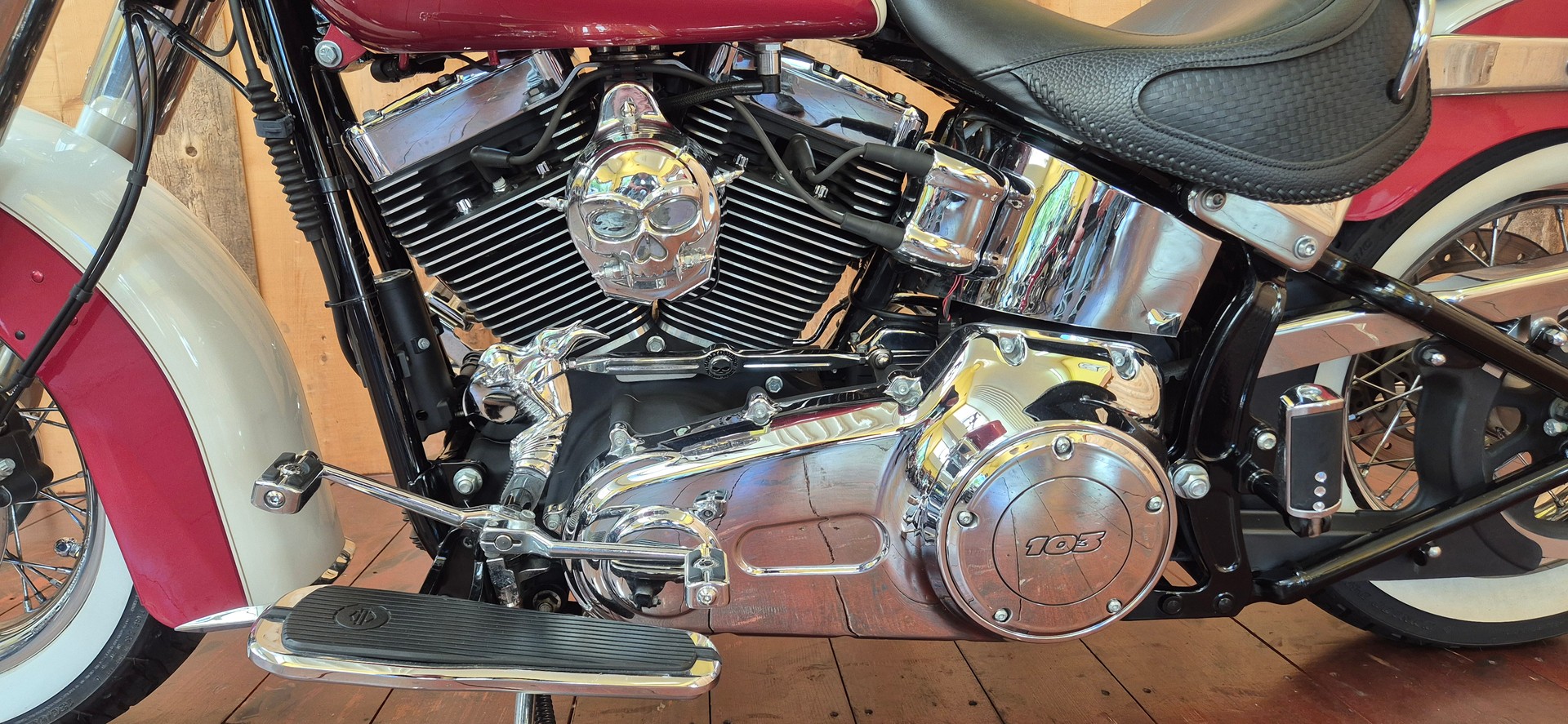 HARLEY-DAVIDSON FLSTN-image-3