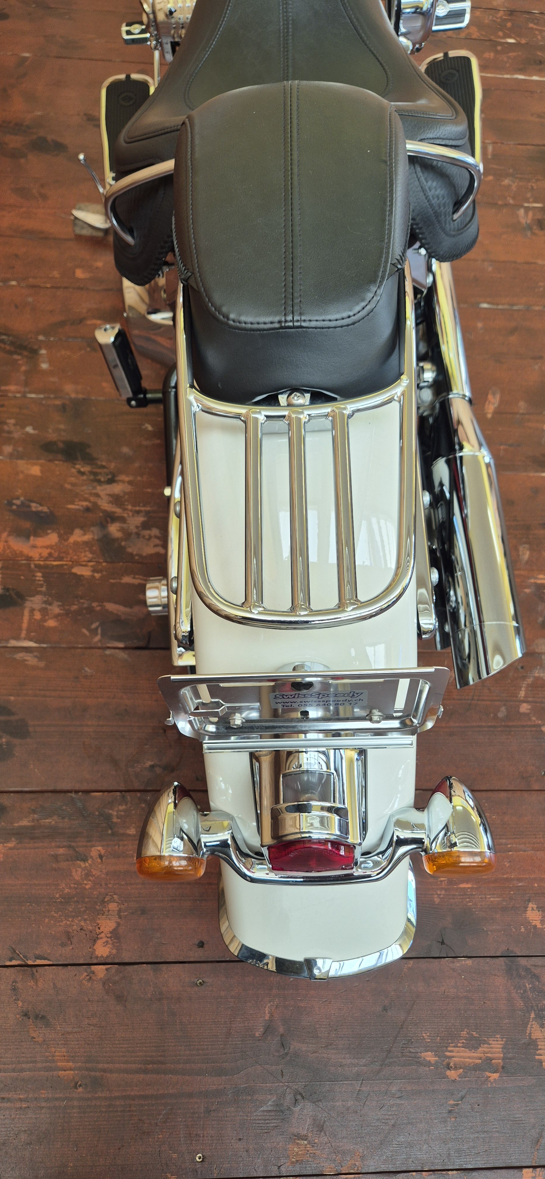 HARLEY-DAVIDSON FLSTN-image-15