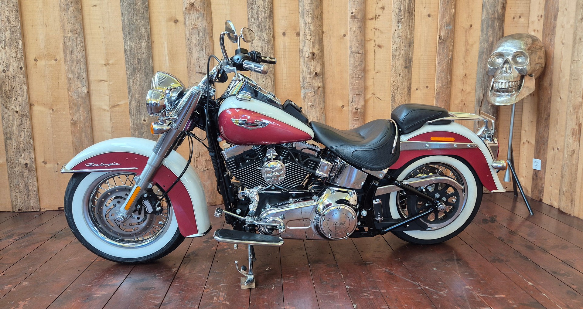 HARLEY-DAVIDSON FLSTN-image-1
