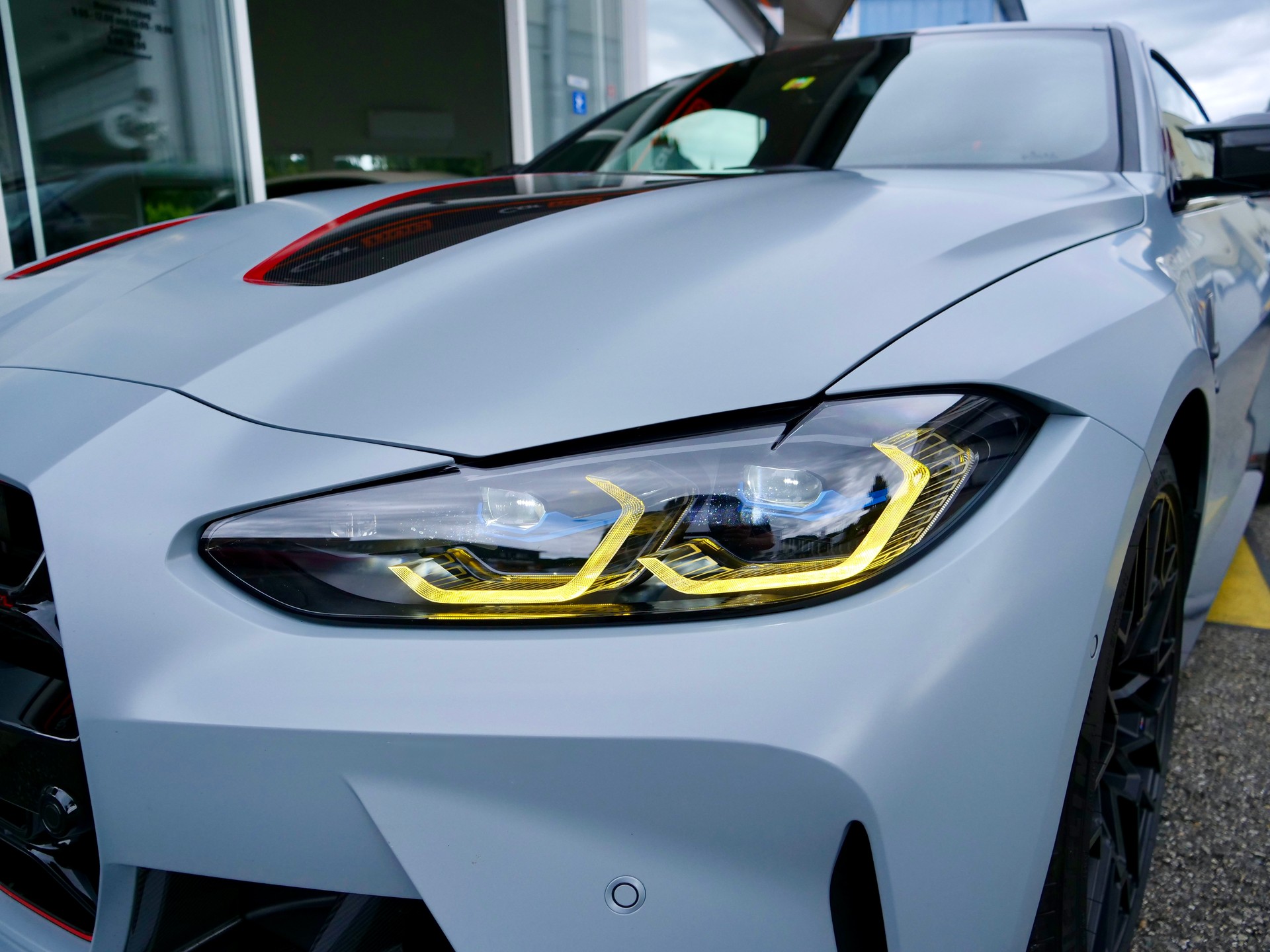 BMW M4 CSL Coupé-image-20