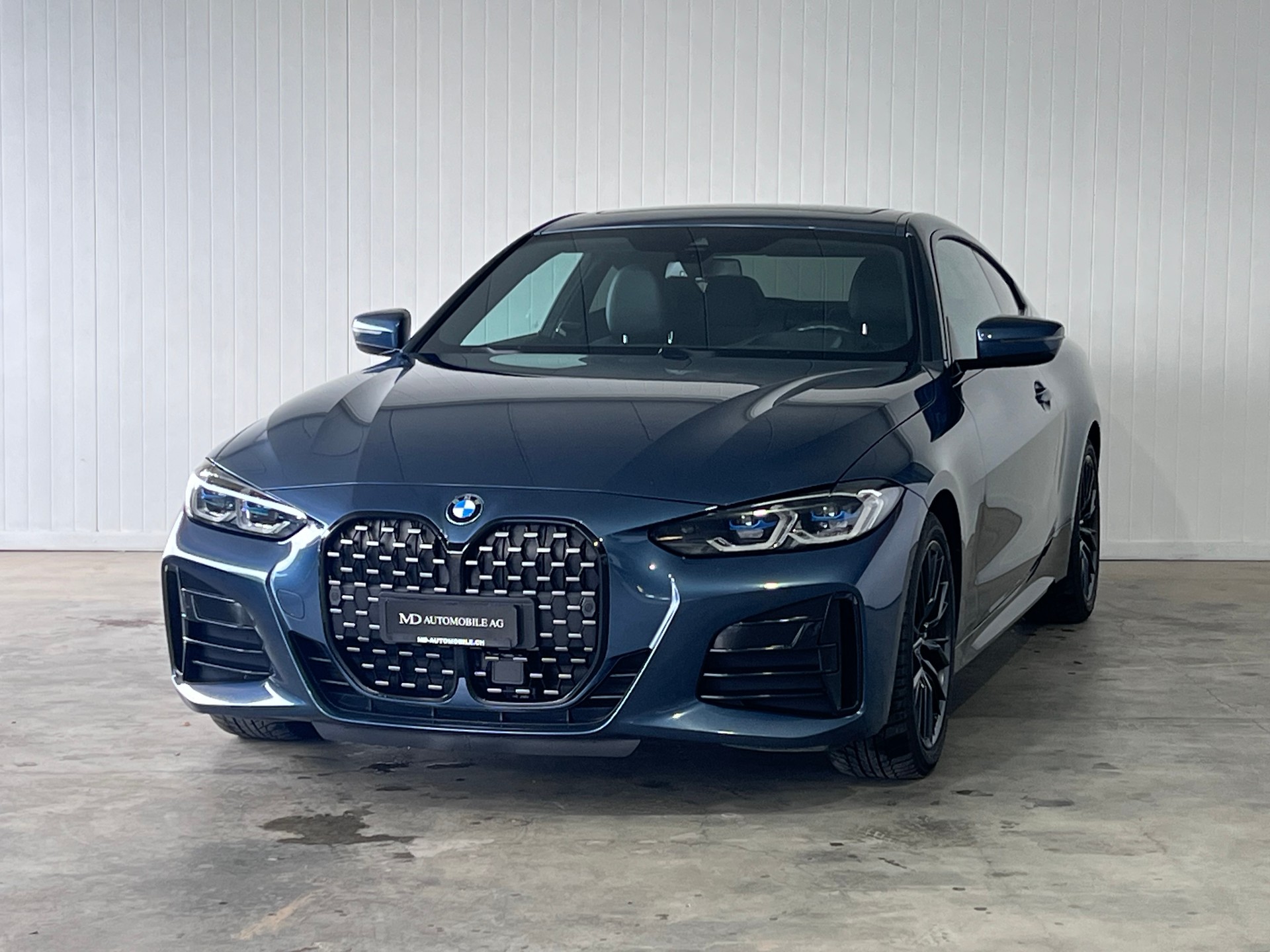 BMW M440i xDrive 48V Coupé Steptronic-image-5