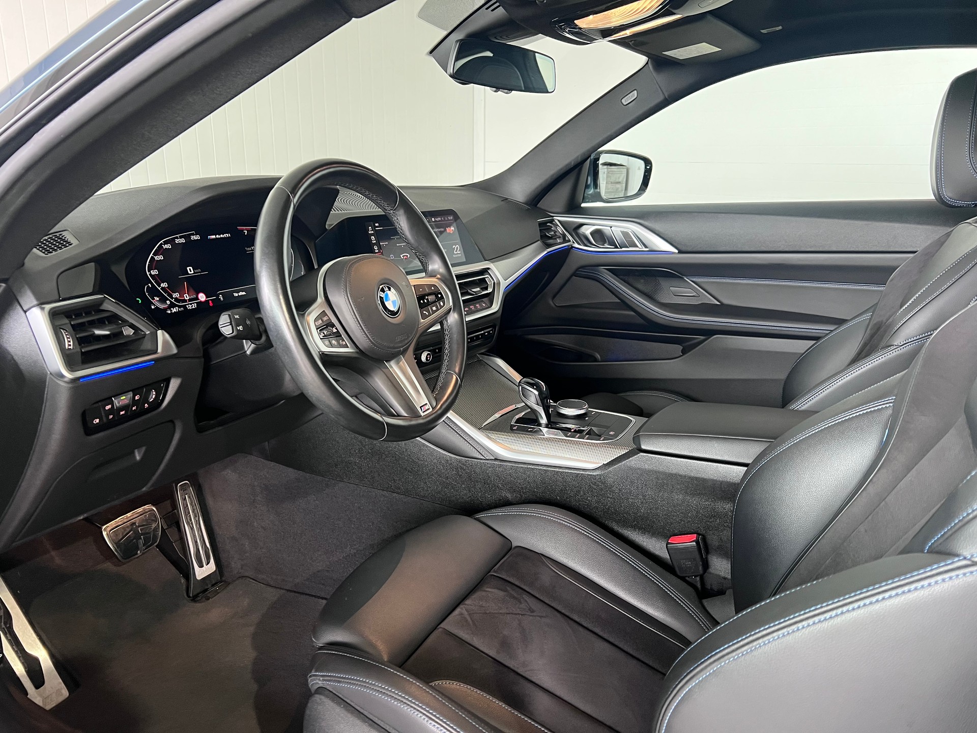 BMW M440i xDrive 48V Coupé Steptronic-image-12