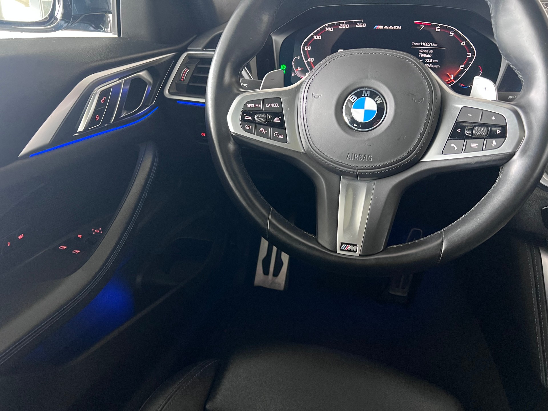 BMW M440i xDrive 48V Coupé Steptronic-image-21