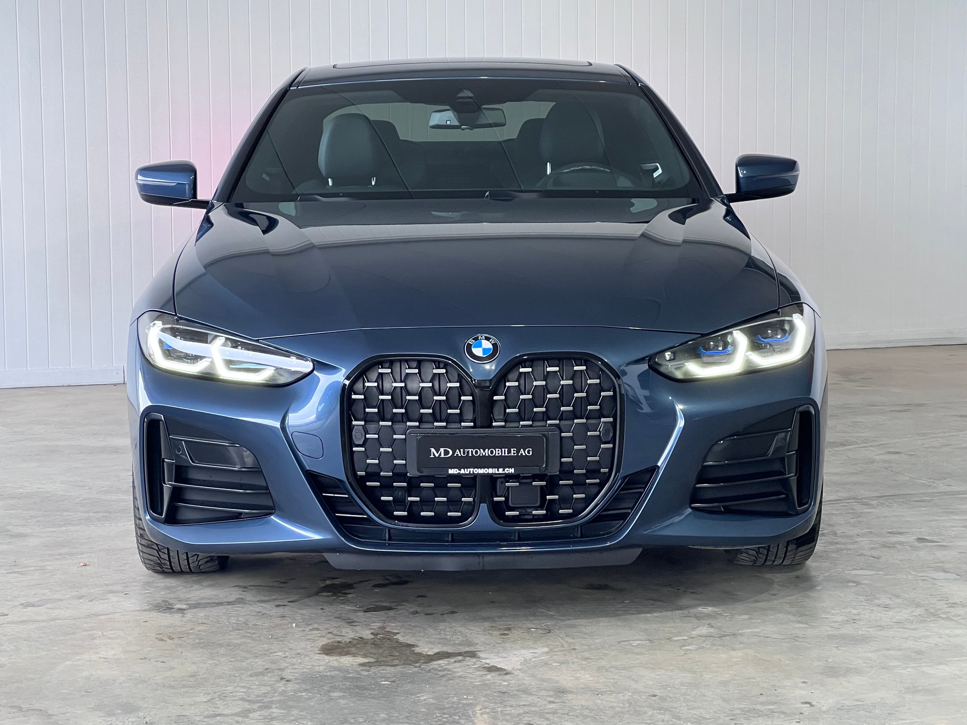 BMW M440i xDrive 48V Coupé Steptronic-image-4