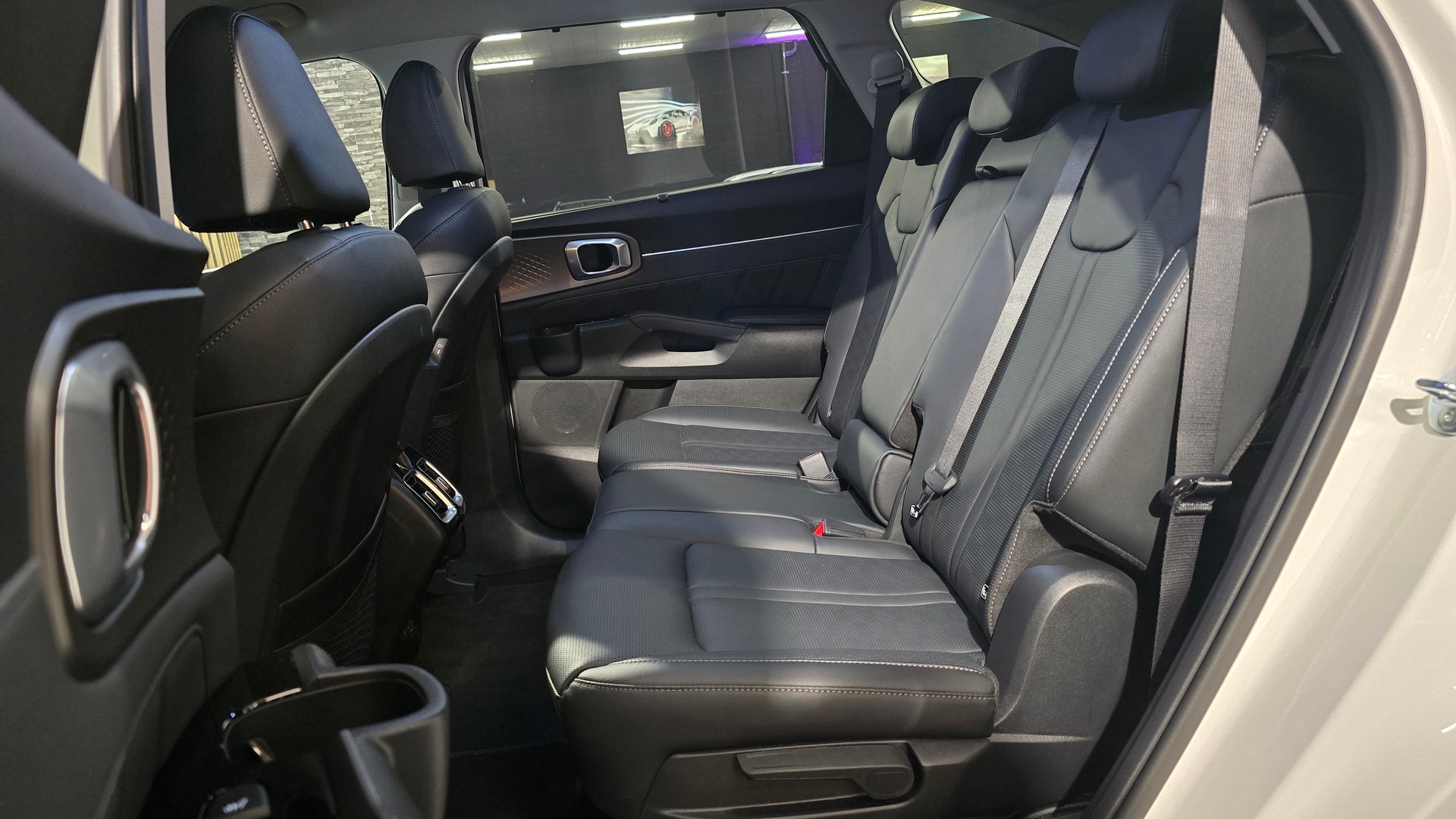 KIA Sorento 2.2 Smartstream 7P Style DCT-image-11