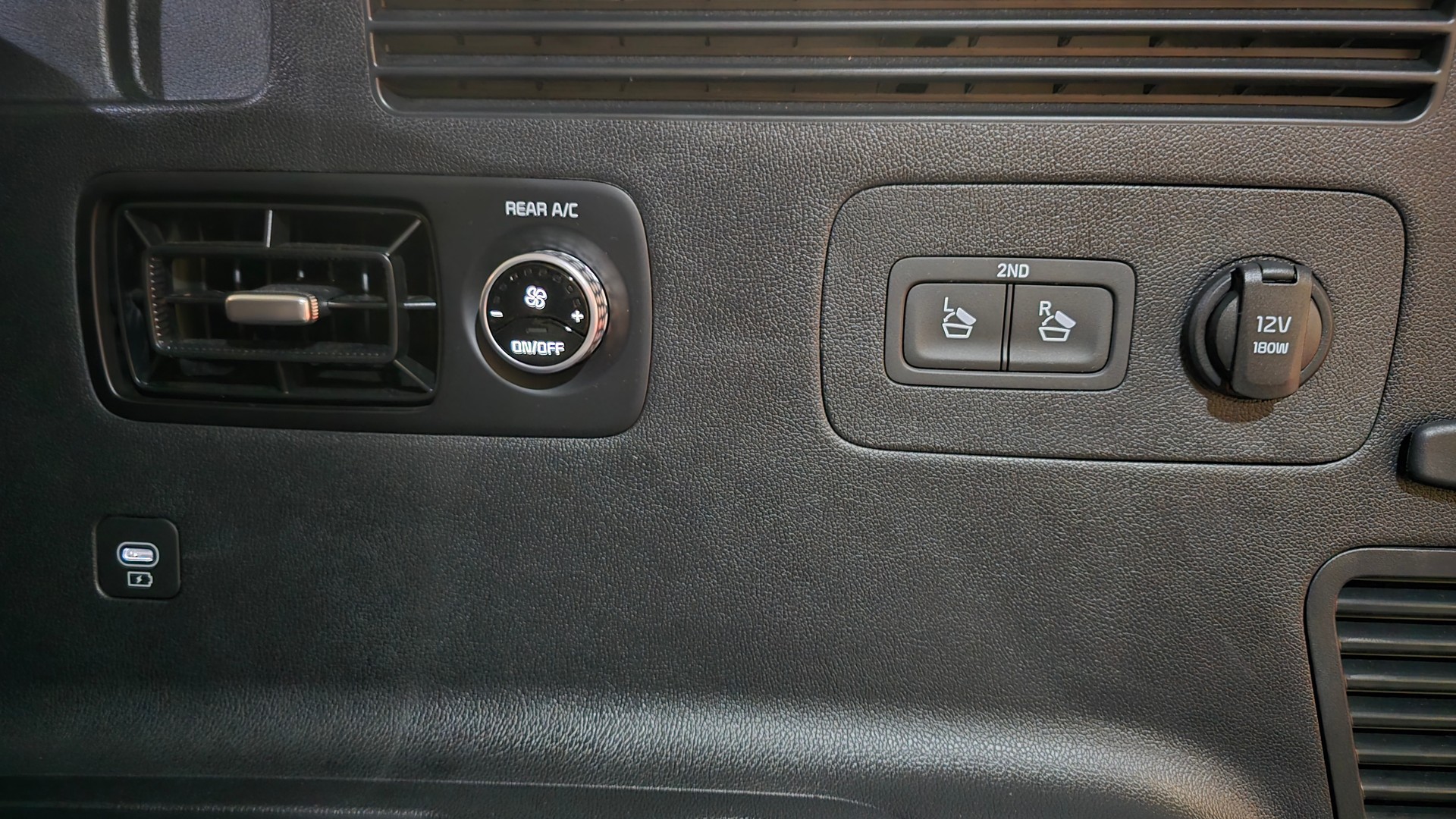 KIA Sorento 2.2 Smartstream 7P Style DCT-image-23