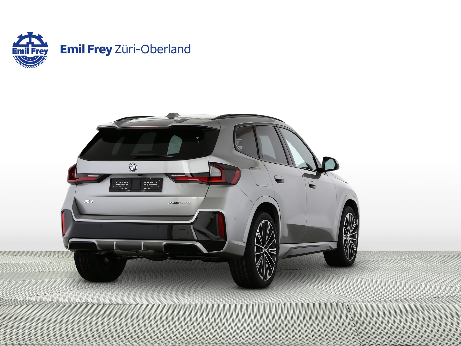 BMW X1 23d xDrive-showroom-element-2